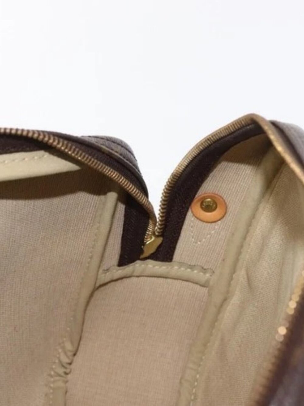 LOUIS VUITTON Monogram Reporter PM Shoulder Bag M45254 LV Auth 165394A - Picture 12 of 16